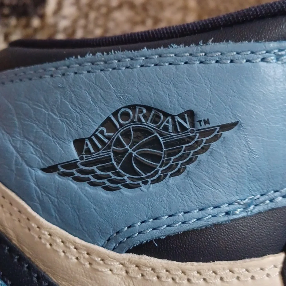Nike Air Jordan 1 Retro High Obsidian Sneakers - Size 7 - Picture 10 of 14